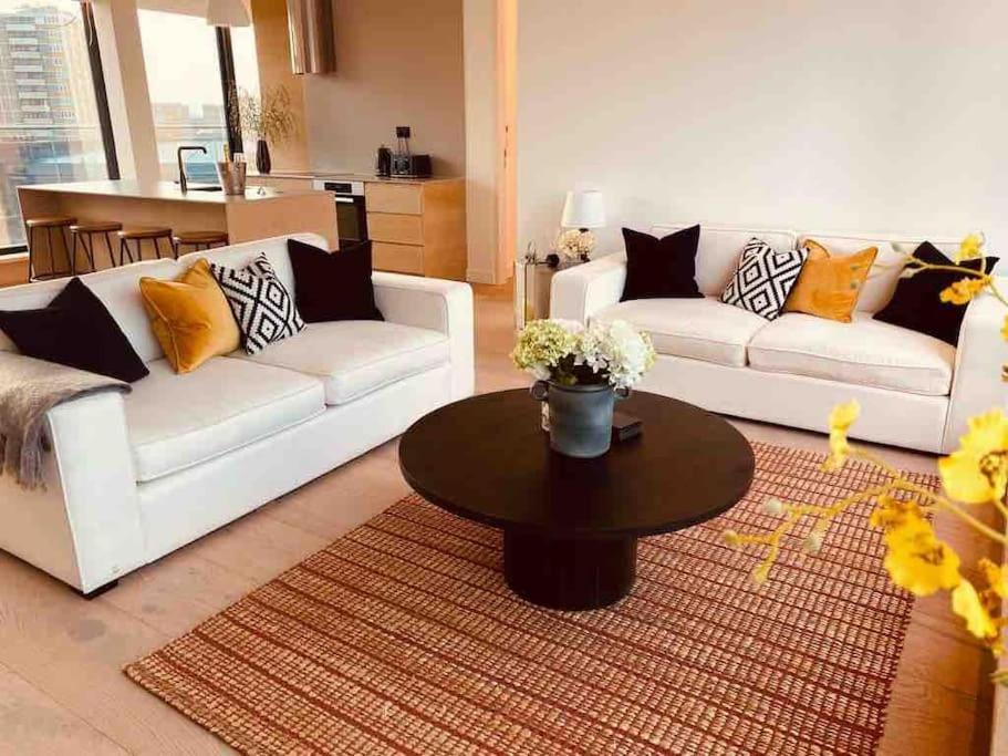 Large 3 Bed 3 Bathrooms Penthouse With Terrace And Views In Londres
