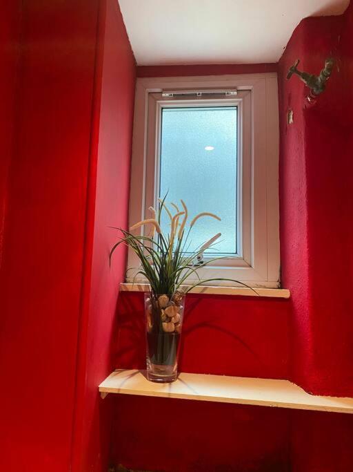 017- Premium Location 100 Penfold Place Apartamento *