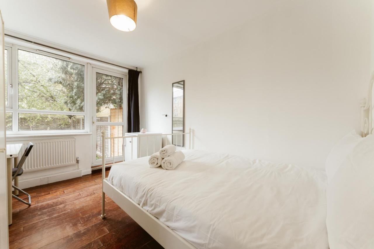 Wesferry Beds To Albergue Londres