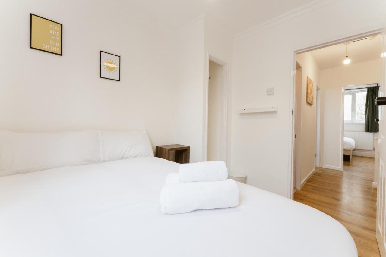 Albergue Wesferry Beds To *