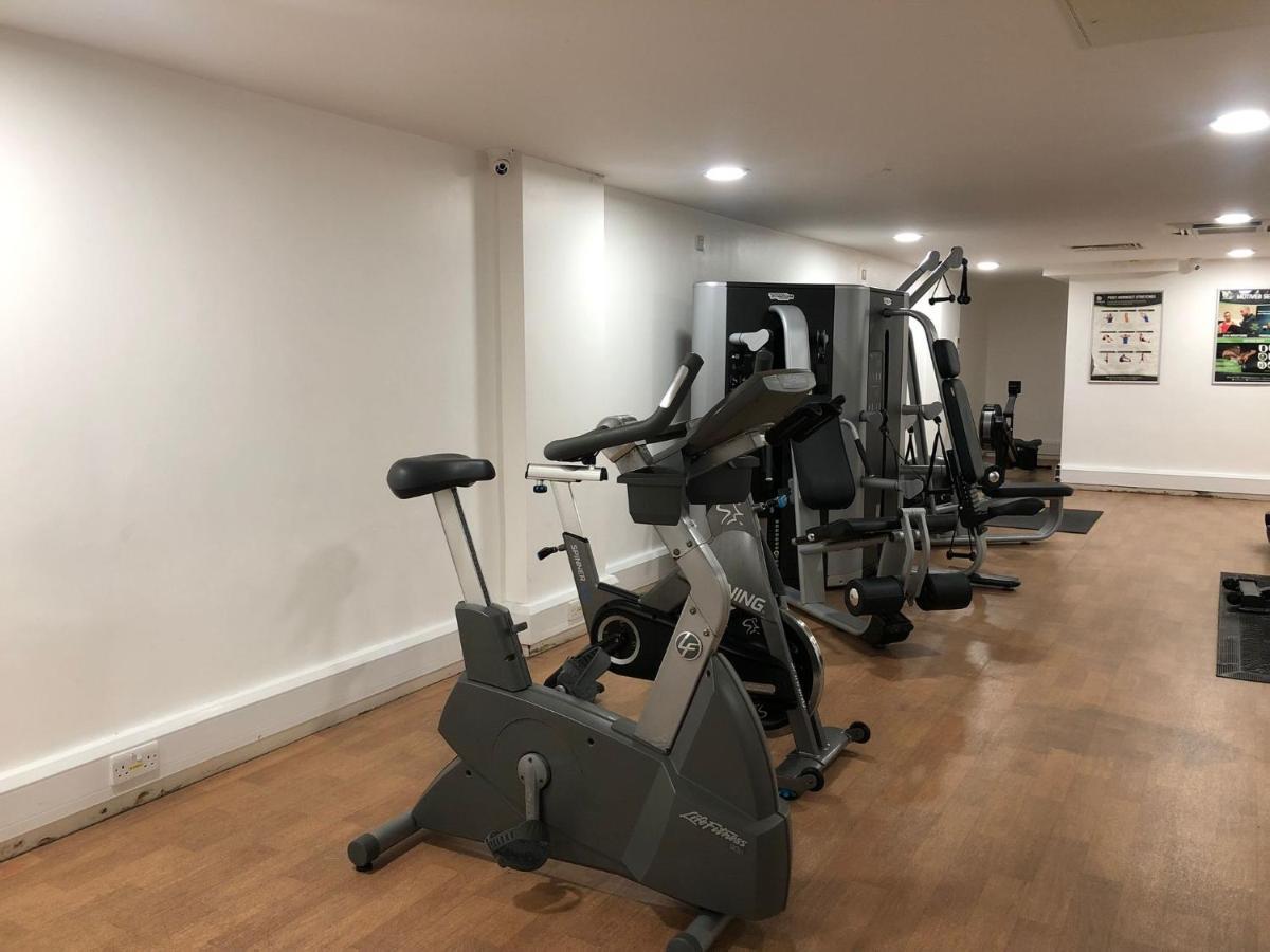 Apartment Charming And Spacious 1br Unit With Gym Access - Perfect For Staycation! London