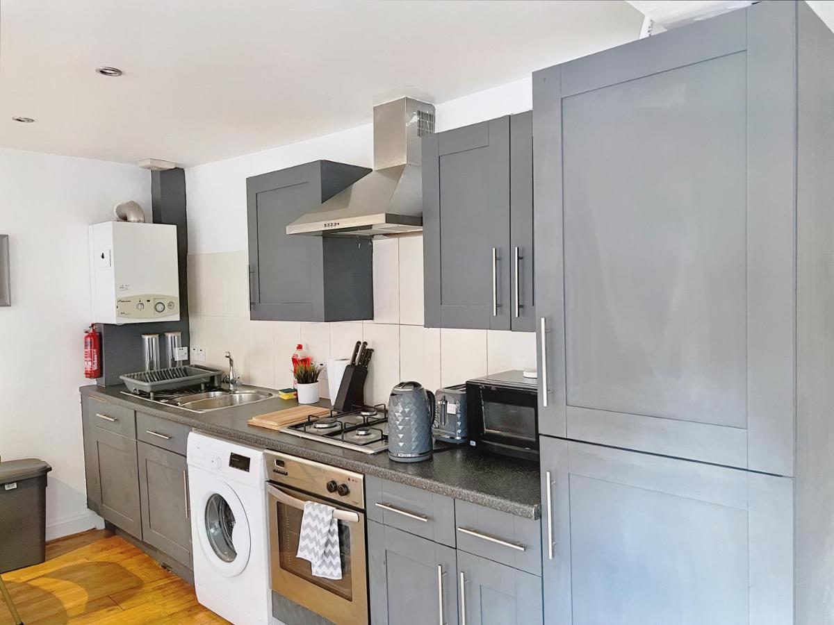 Lovely 2-bedroom Serviced Greater Londres
