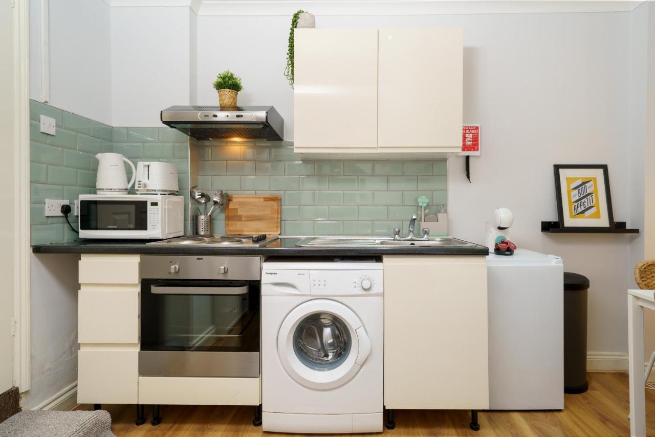 Kensington Nest Serviced Studio 2
