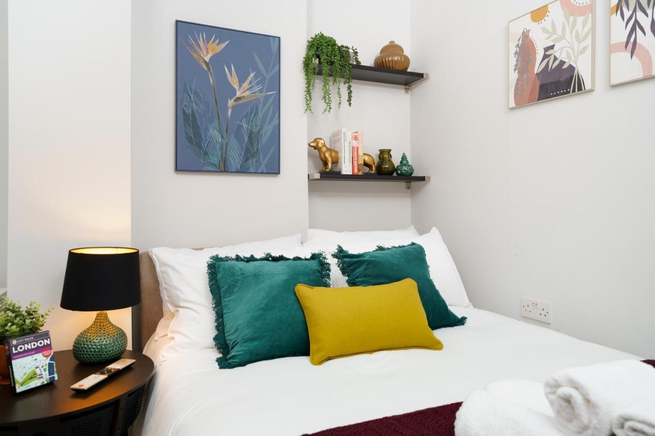 Kensington Nest Serviced Studio 2 Apartment London