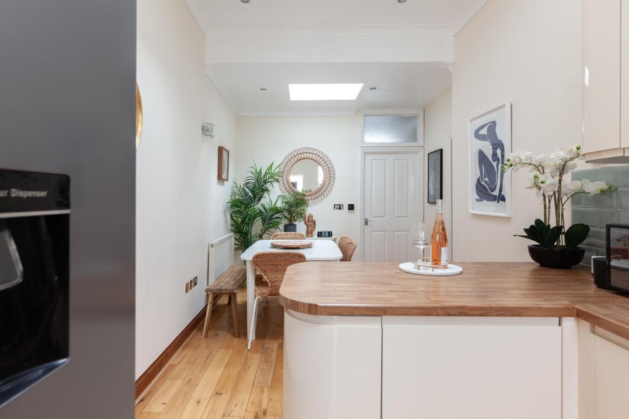 Kensington Nest Serviced House Ferienhaus