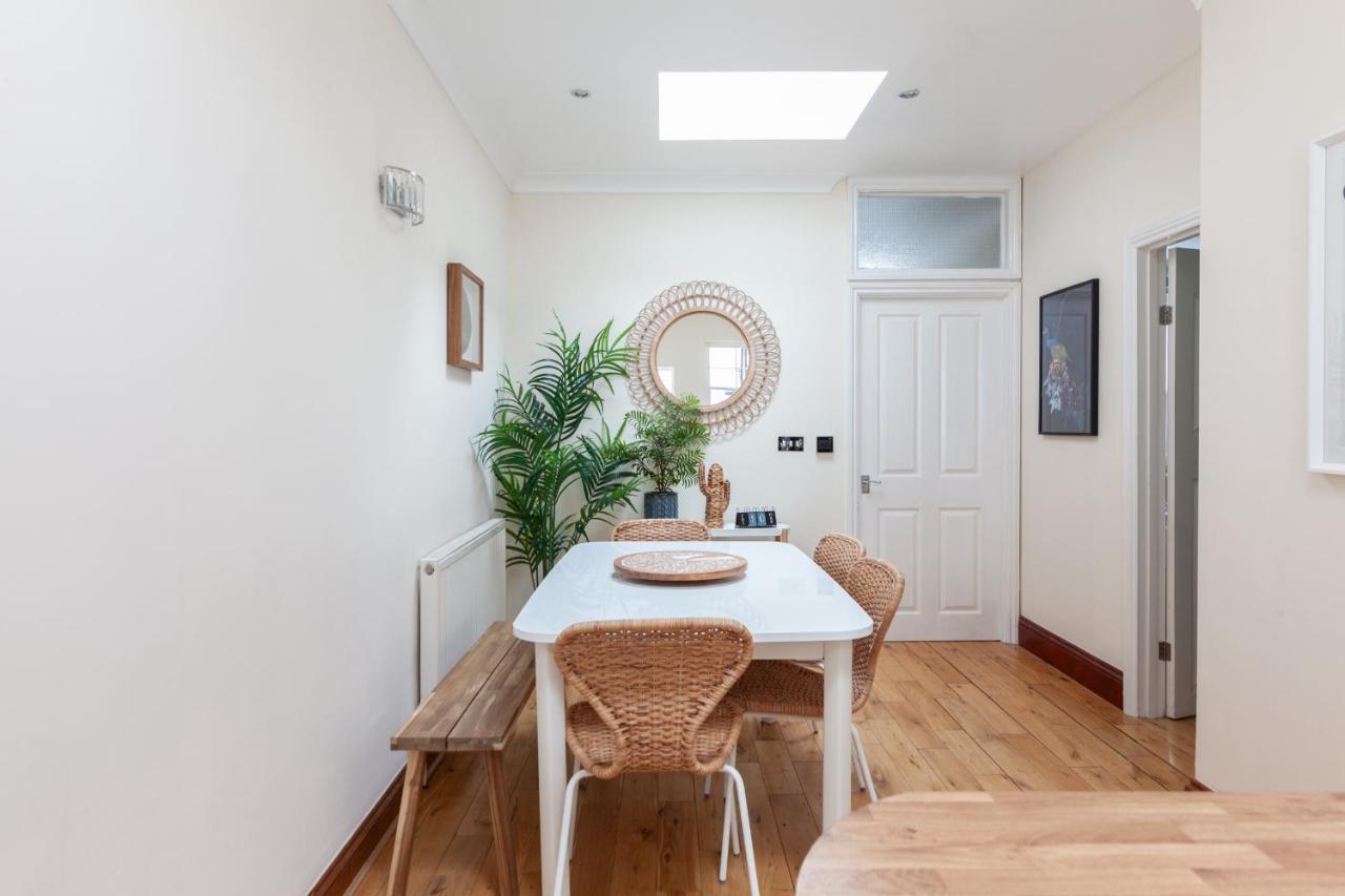 Kensington Nest Serviced House * London