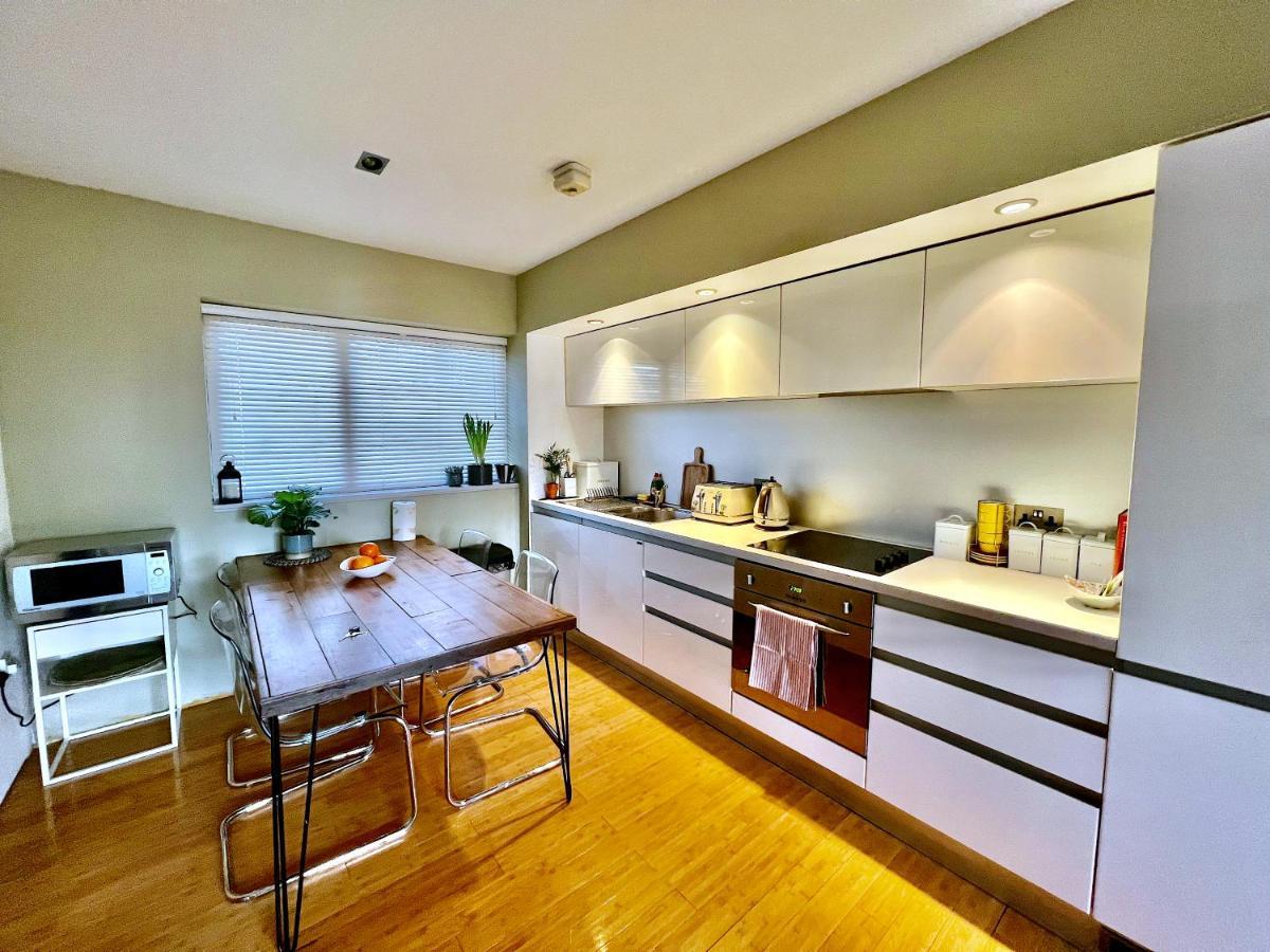 Apartment Zen Life With Urban Views - E8 Chic London