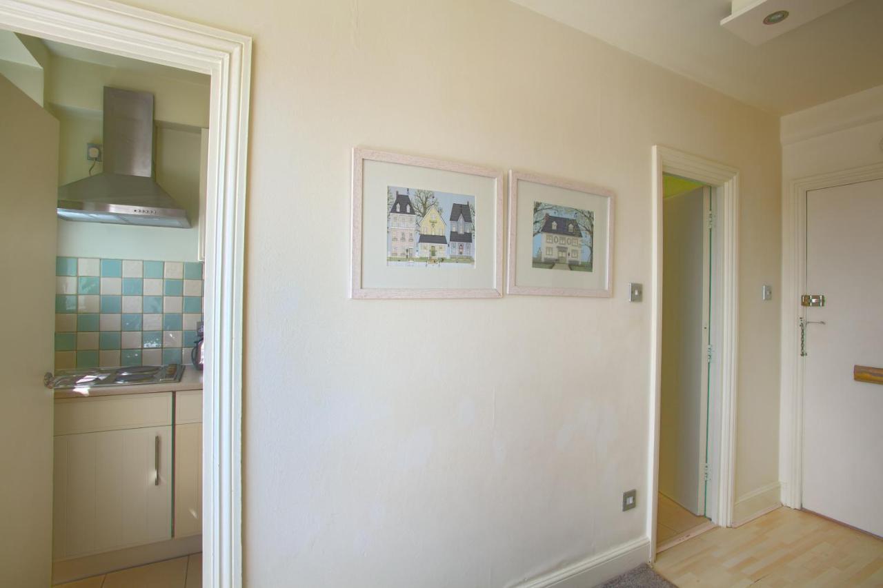 Apartment At Chelsea Cloister London