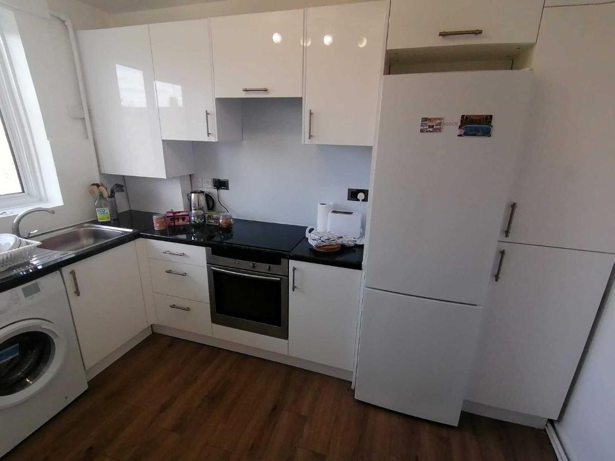 White Apartment, Your
