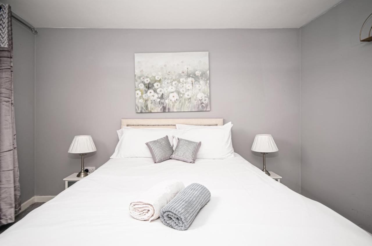 Stylish Close To Bridge * Londen