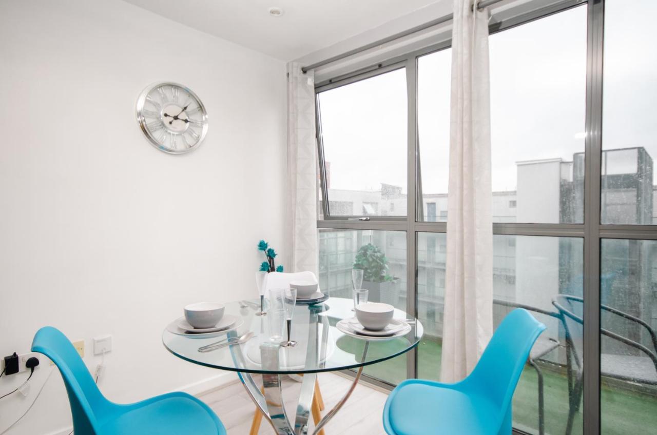 Apartamento Stylish Close To Bridge Londres