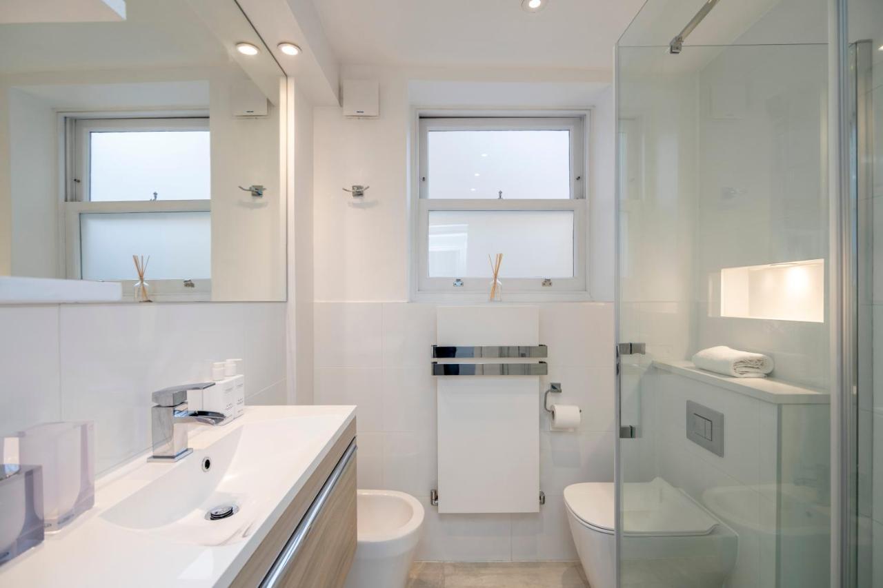 Outstanding 2br Ground Floor Flat In Earl's Court Apartamento *
