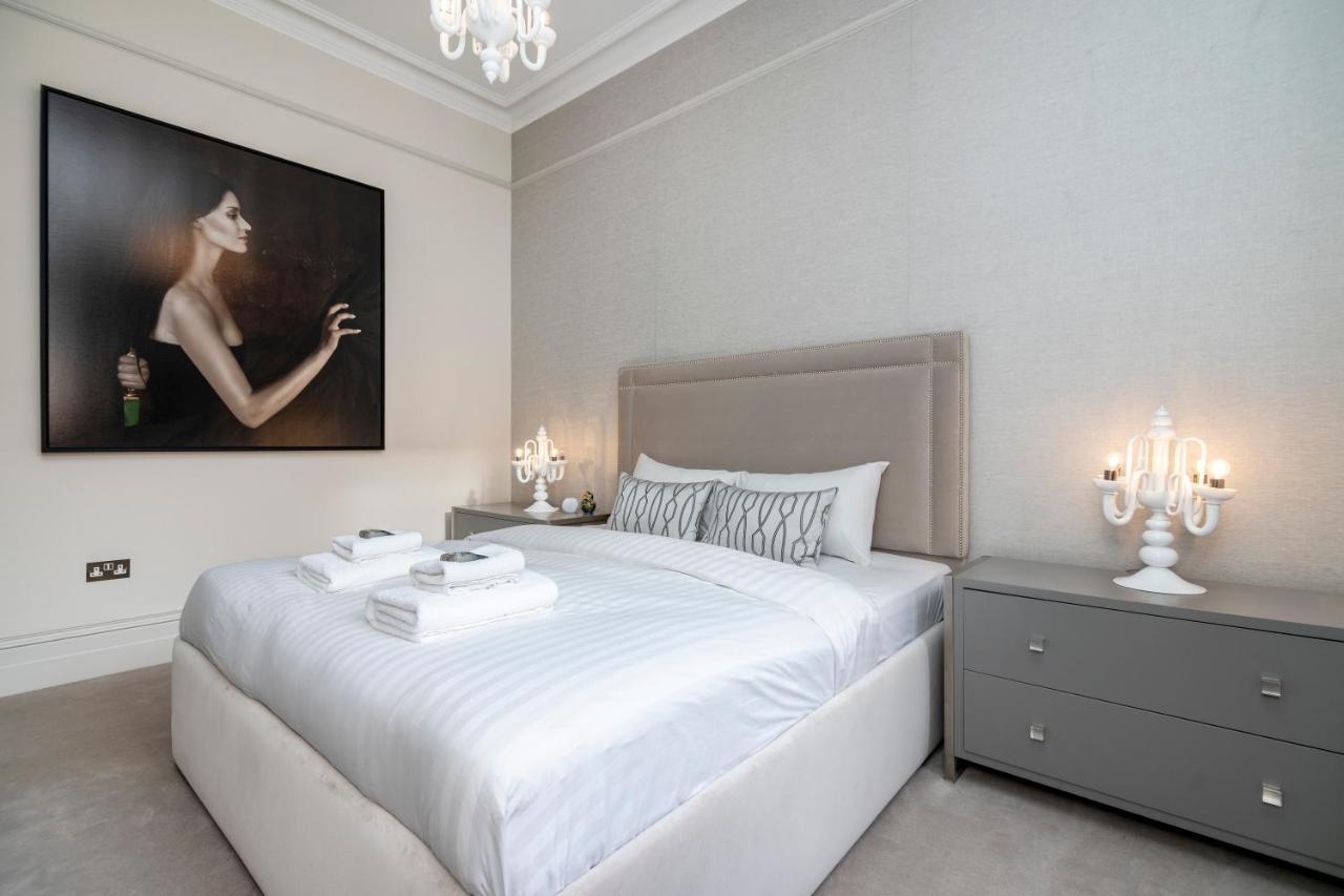 Outstanding 2br Ground Floor Flat In Earl's Court * Londres