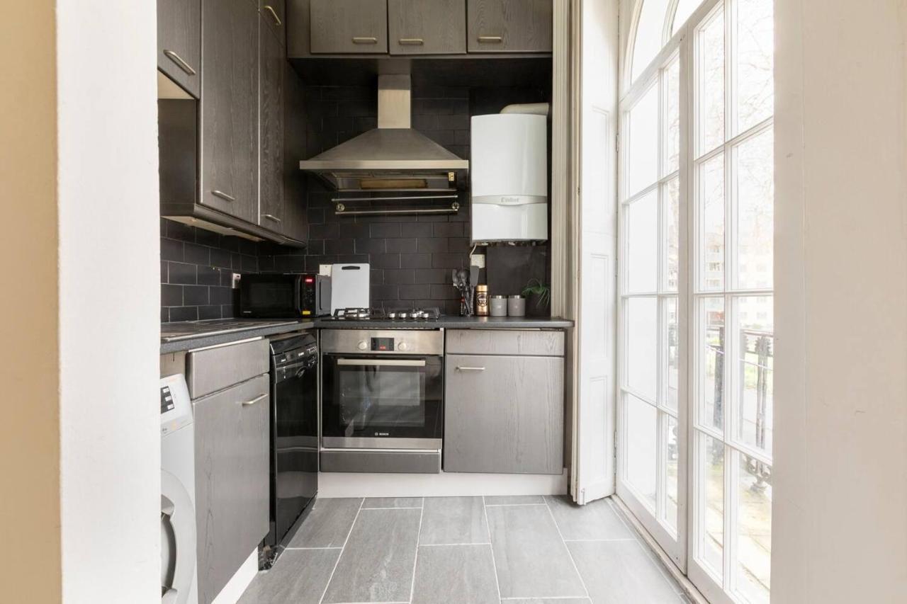 Cozy Flat In The Heart Of