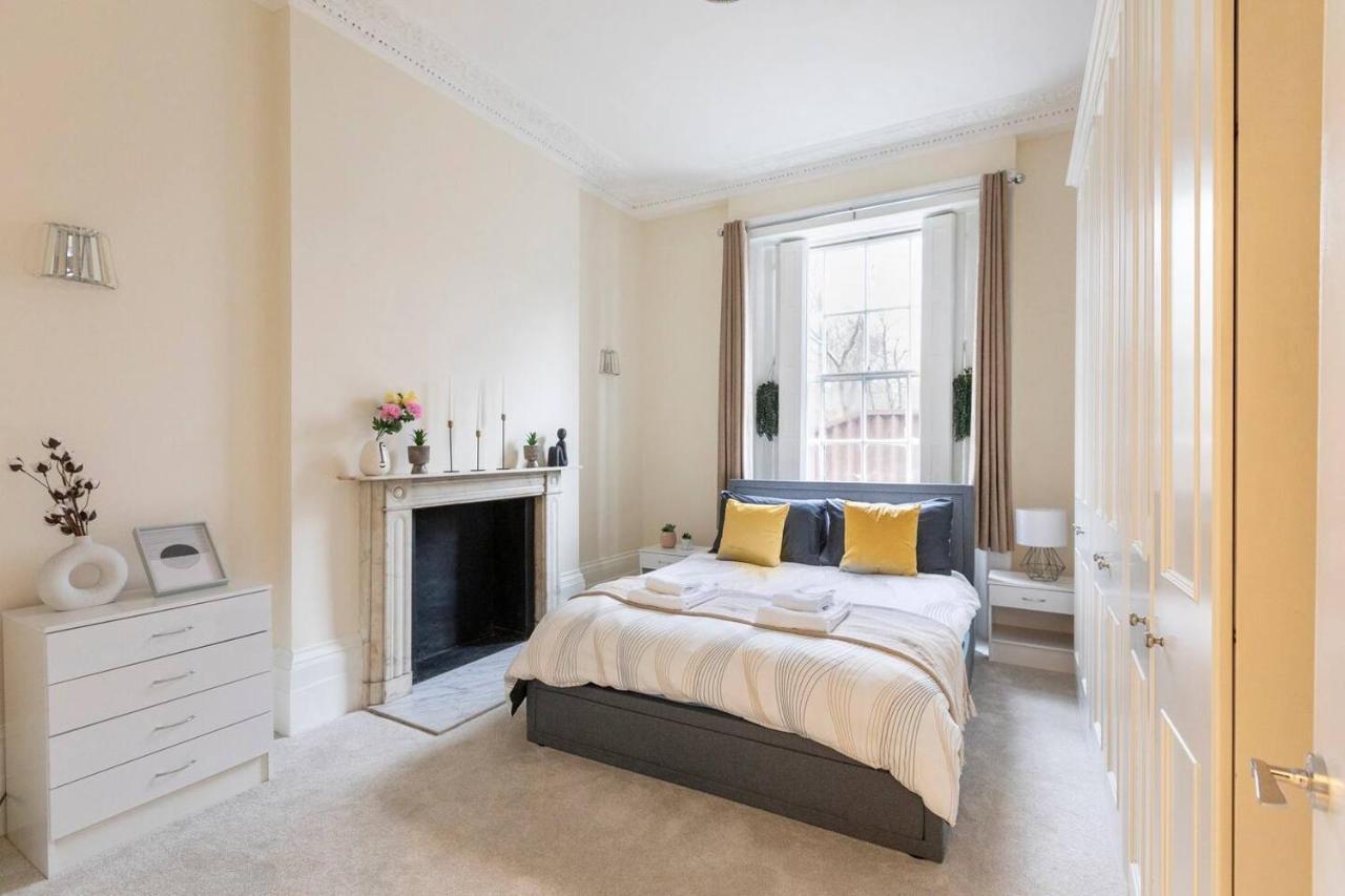 Apartamento Cozy Flat In The Heart Of