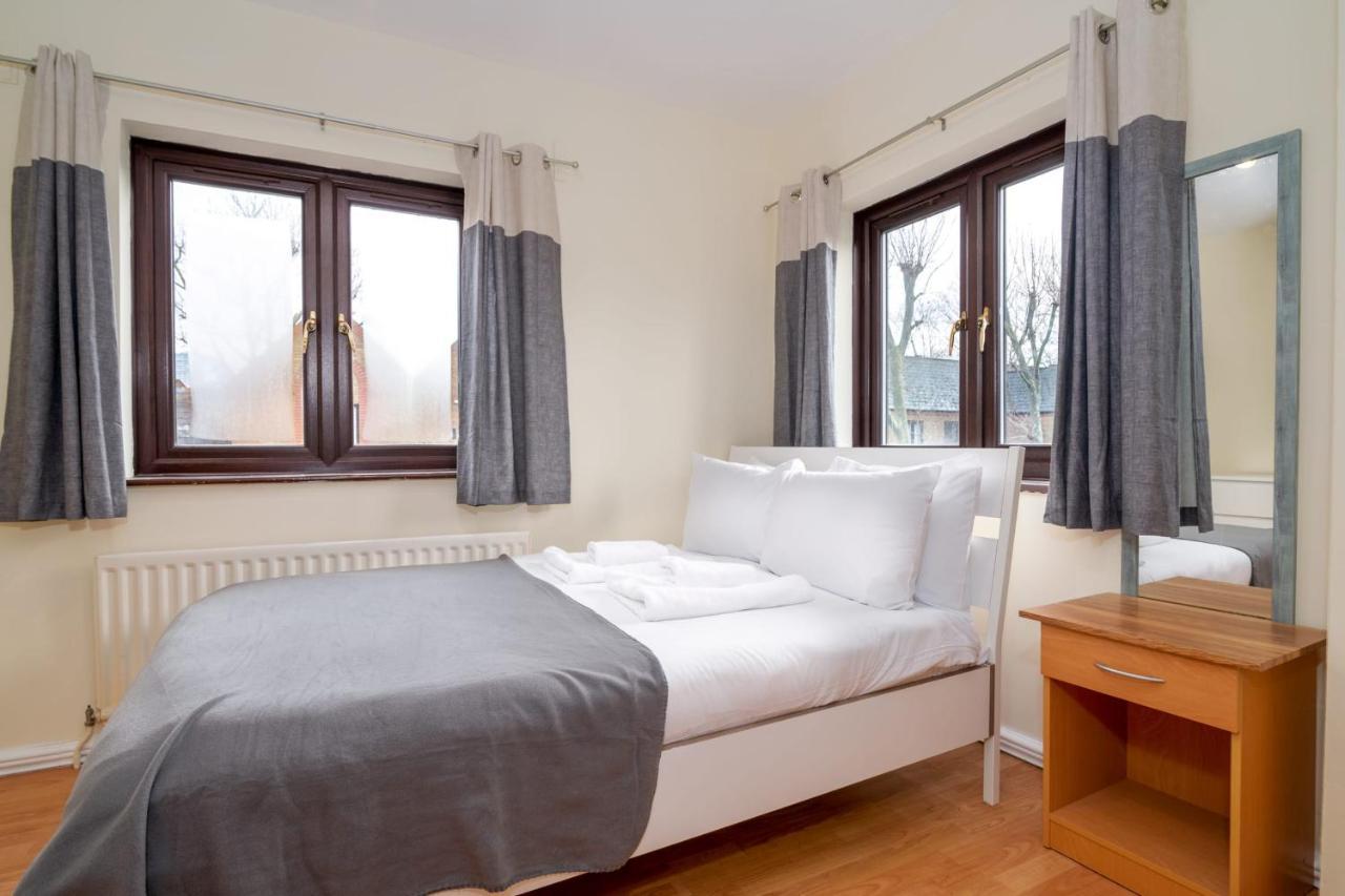 Guestready - 4br In Surrey Quays Canada Water * Londen