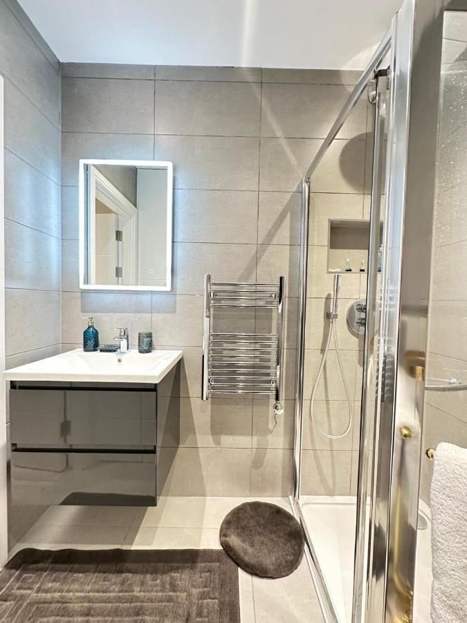Stylish Central Apartamento