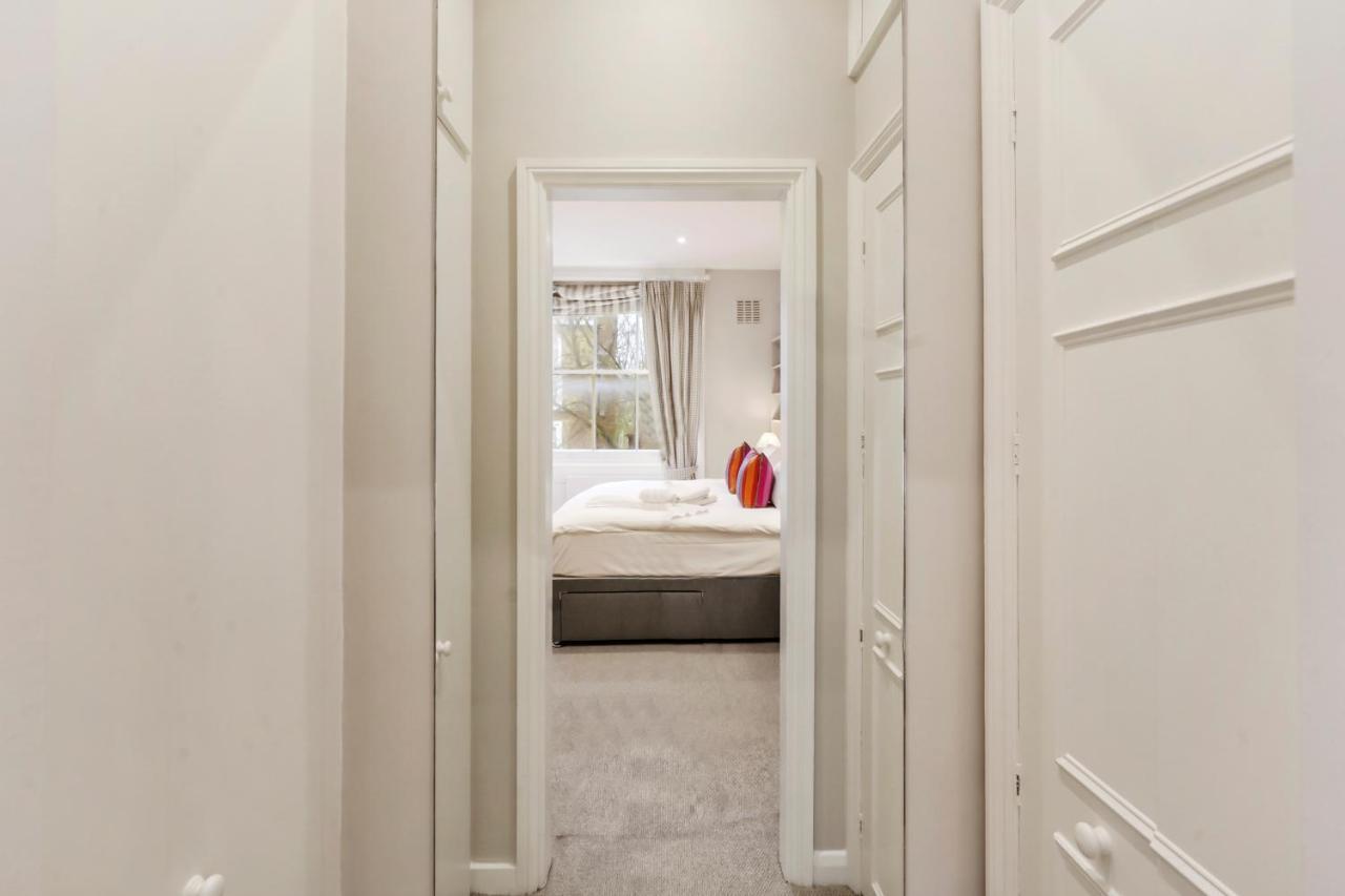 Apartment Knightsbridge Gold By Dena Elite Collection *