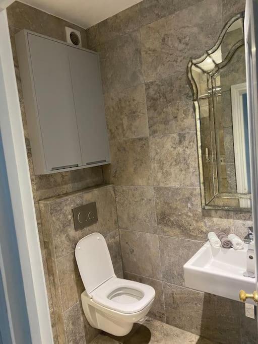 Apartment Beautiful Two Bedroom Flat In Maida Vale *