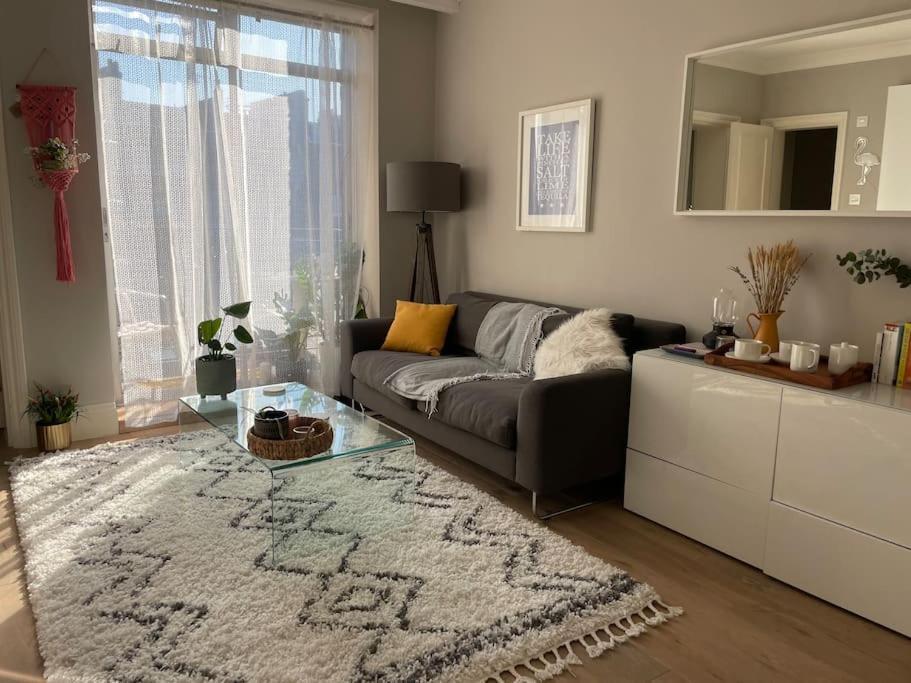 Apartment Stunning South Kensington Flat *
