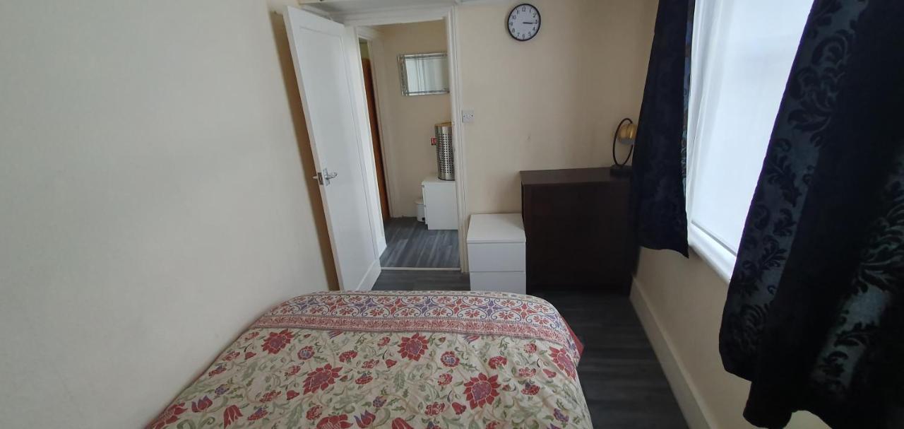 Quarto em Acomodações Particulares Kfot Klassic Holida 2 *