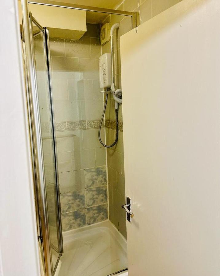 Premium Studio Flat 02 In Central Appartement Londen