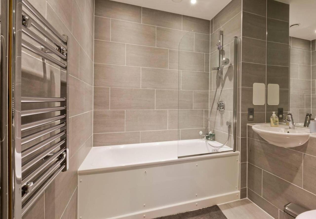 2-bed Only 15 Mins From * Londres