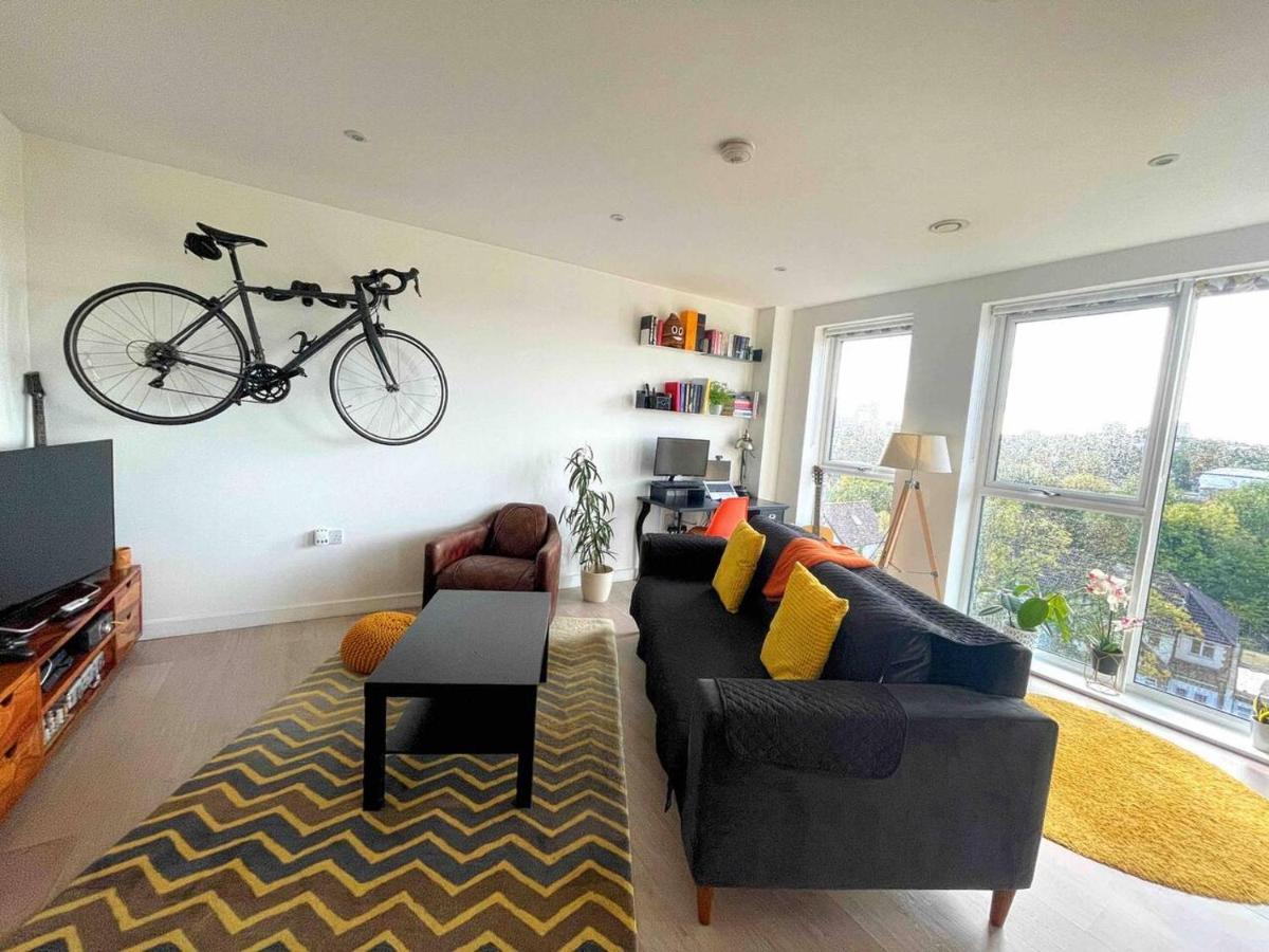 2-bed Only 15 Mins From Apartamento Londres