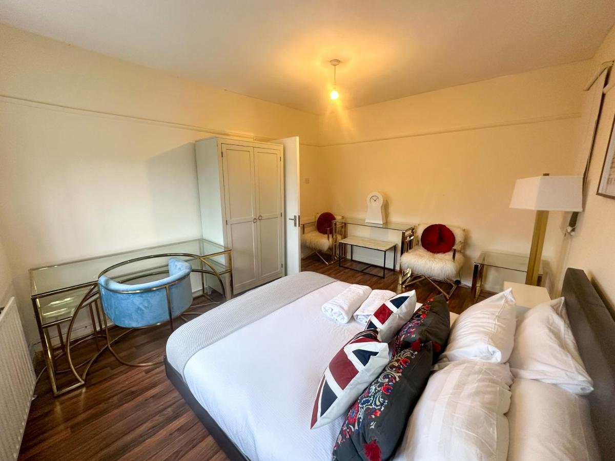 Eversholt Flats Apartamento *