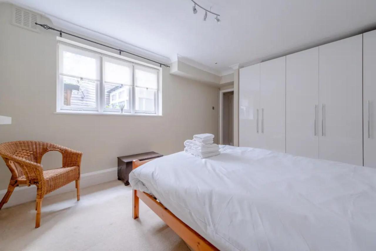 Lovely 1 Bedroom With Patio - 10 Mins From Hyde Park Appartement