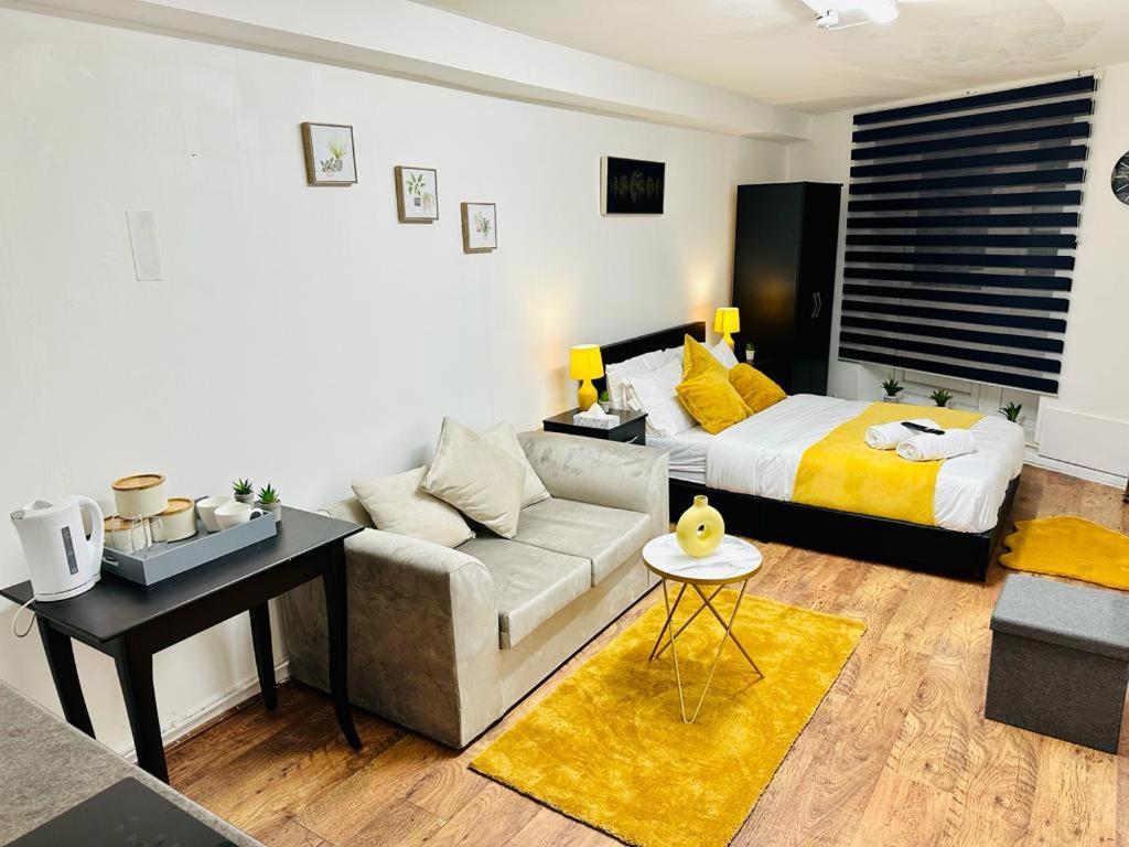 Premium Studio Flat 03 In Appartement