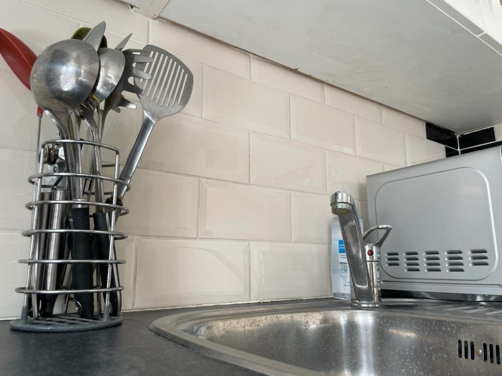 Appartement Amazing Studio Room in Walthamstoww Londen