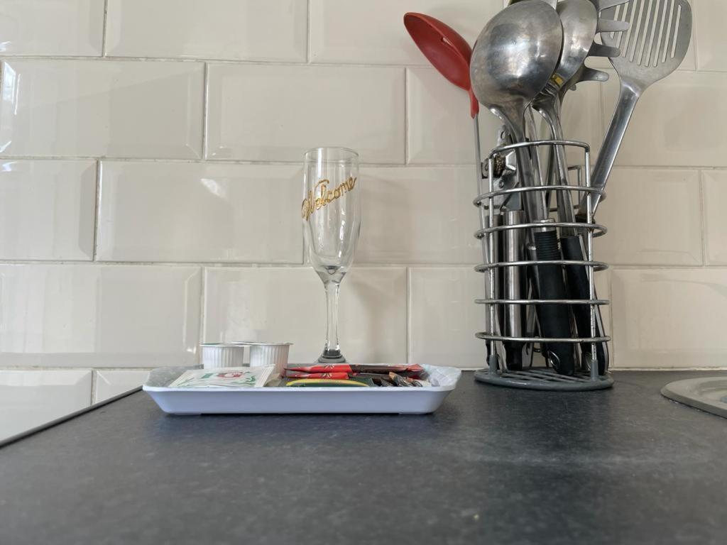 Amazing Studio Room in Walthamstoww * Londen