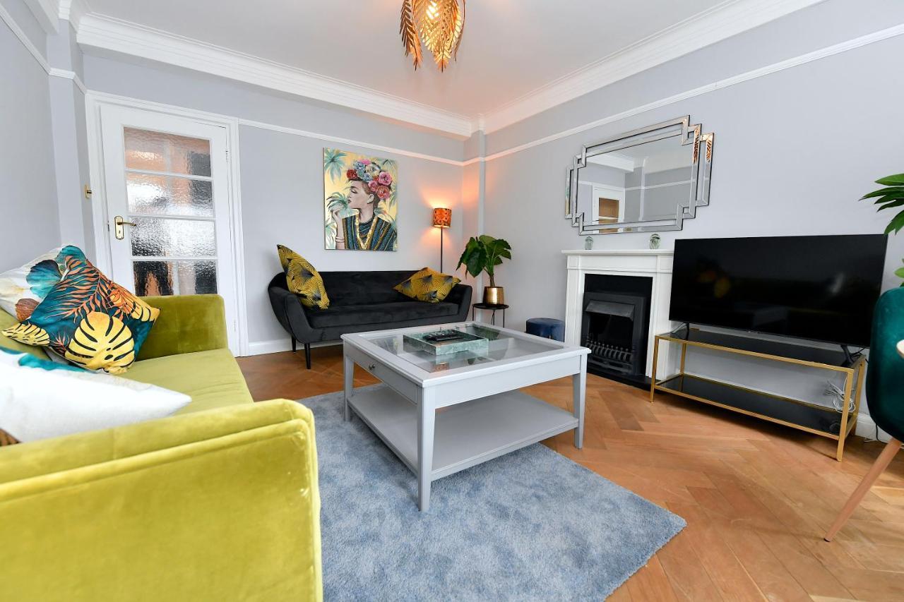 Stunning 2 Bed Art Deco In Earl's Ct By Jen's Homes 4 Apartment