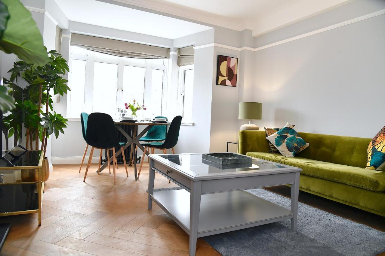 Apartment Stunning 2 Bed Art Deco In Earl's Ct By Jen's Homes 4