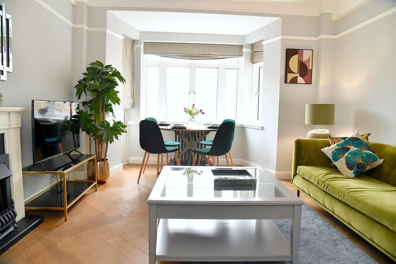 Stunning 2 Bed Art Deco In Earl's Ct By Jen's Homes 4 Apartment
