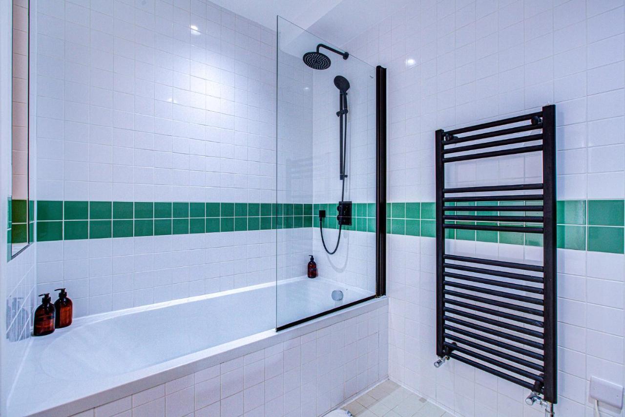 Charming 1br In A Gated Complex And A Short Walk From Queens Park Tube Londres