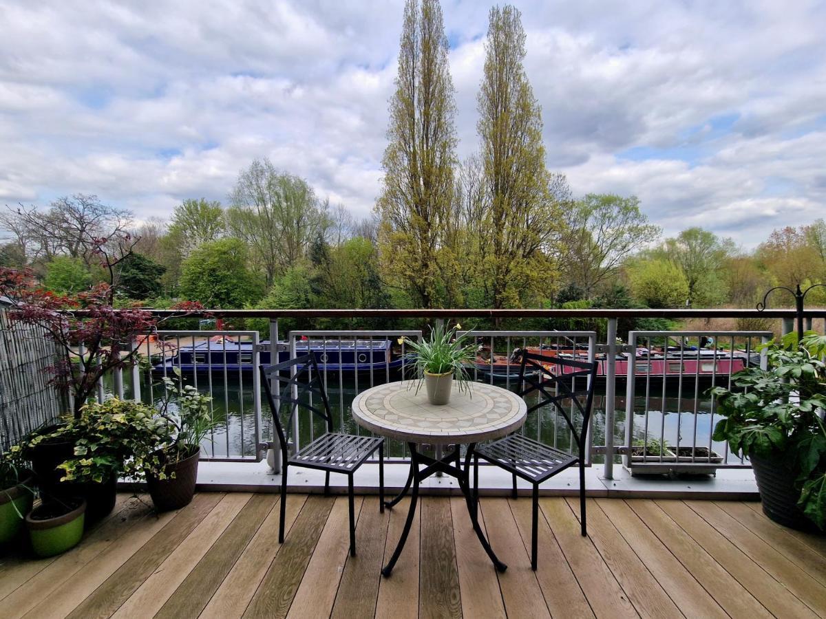 Apartment Luxury Canal-front 2 Bedroom Loft *
