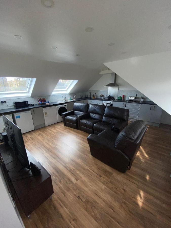 Clapham South Station By Pink Consultants Apartamento