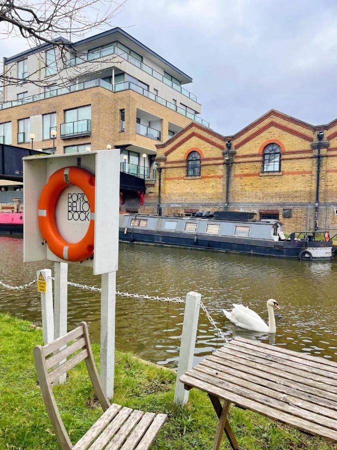 Portobello Dock Canalside Apartment