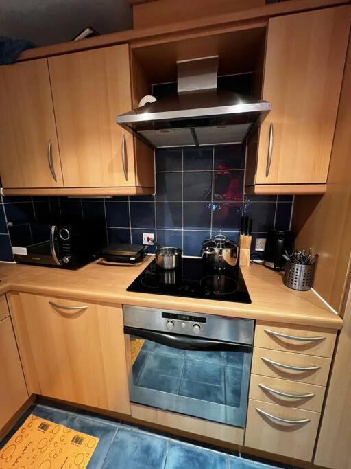 Appartement Stylish One Bedroom Flat Furnished *