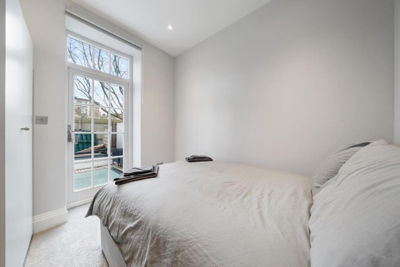 Modern Townhouse With Cinema In Se1 * London