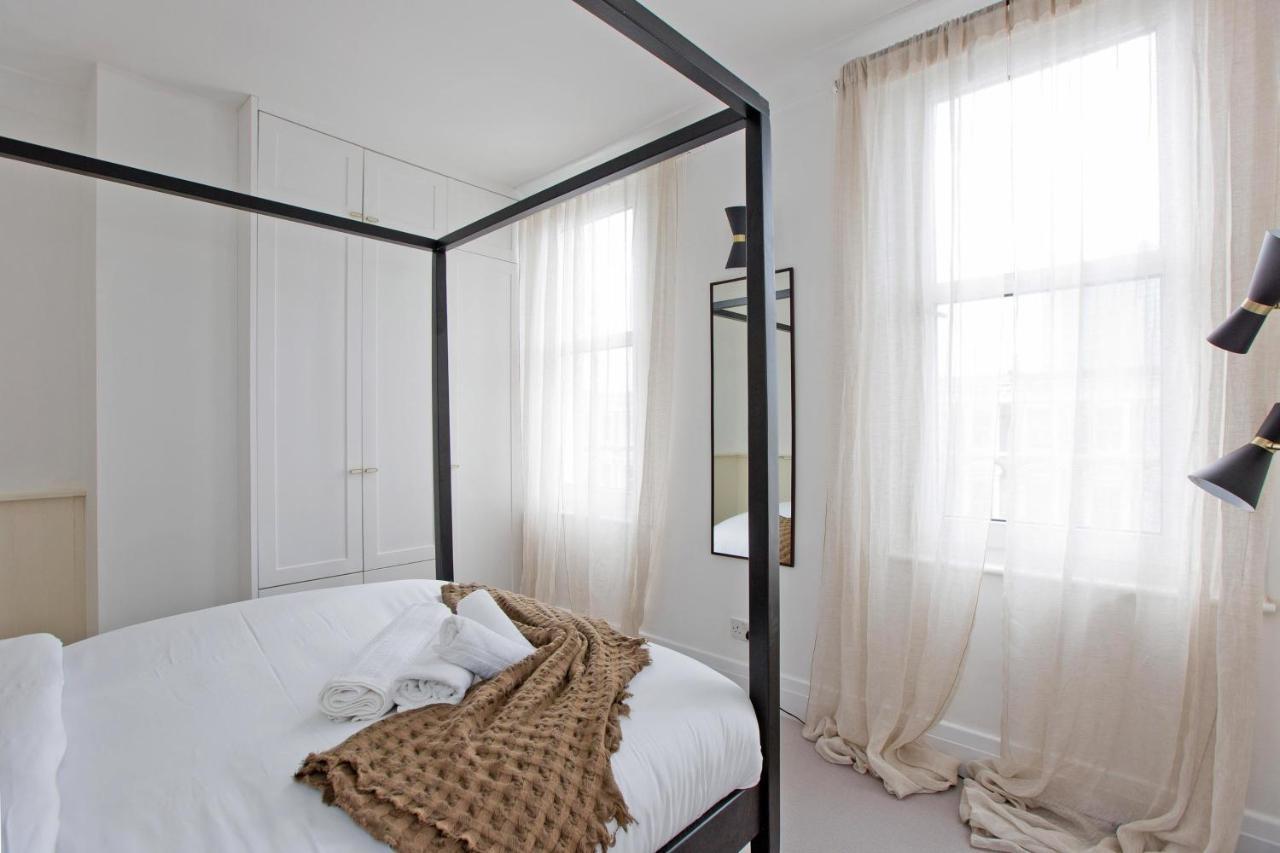 4 Bed Duplex Garden Views Apartment London