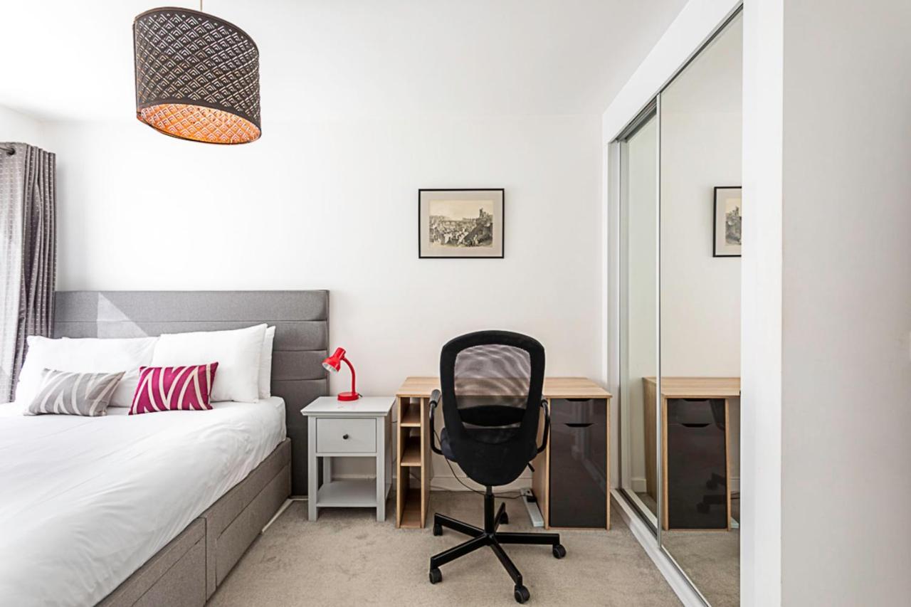 Beautiful Open Plan Garden Flat Apartamento *