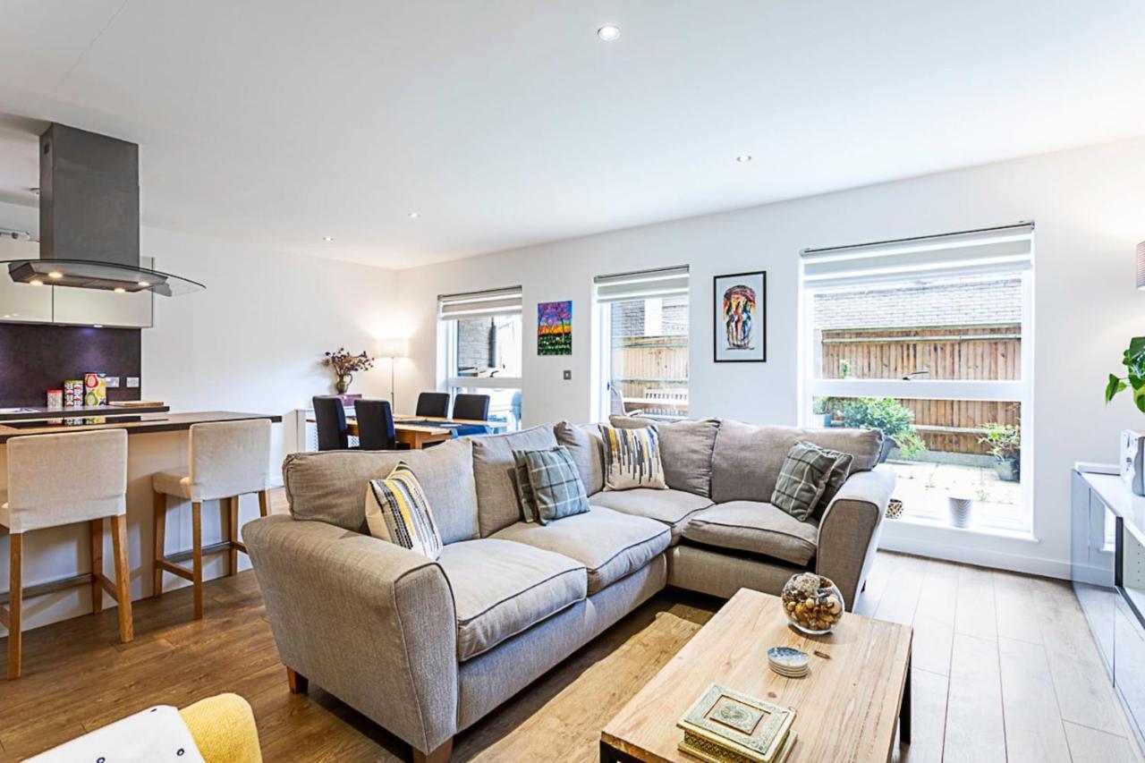 Beautiful Open Plan Garden Flat Apartamento