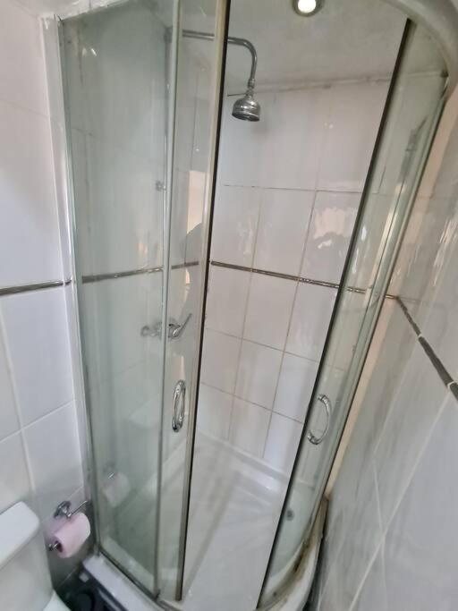 Elegant 2 Bed, 2 Bath