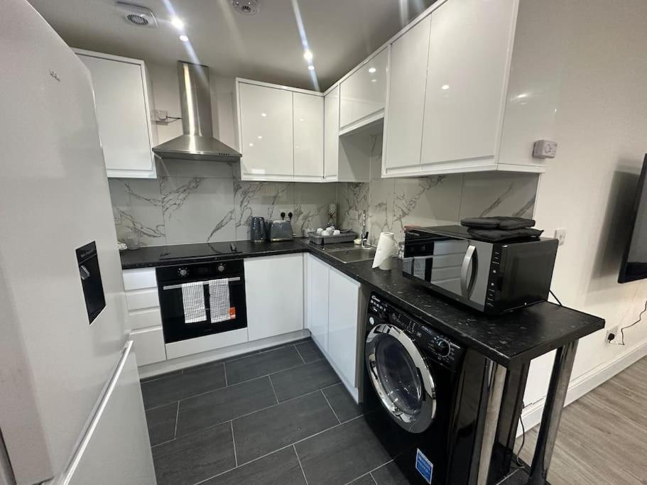 2 Bedroom House,brownhillrd Se6 Сasa de vacaciones *