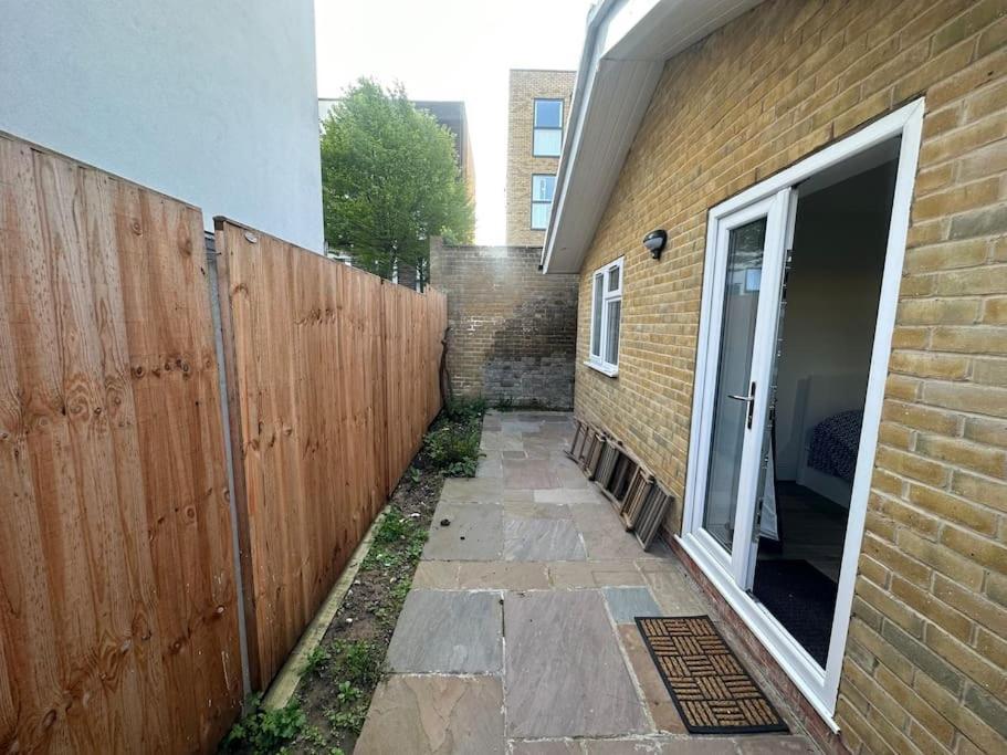 2 Bedroom House,brownhillrd Se6 Сasa de vacaciones *