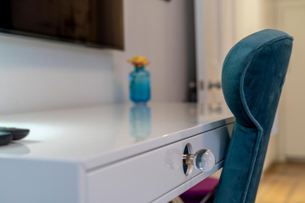 Apartamento Outstanding 2br Ground Floor Flat In Earl's Court Londres