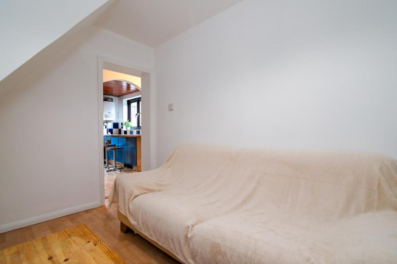 Guestready - 4br In Surrey Quays Canada Water Vakantiehuis Londen
